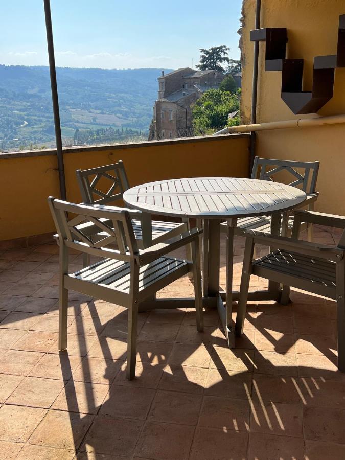 Appartamento Con Terrazzo Orvieto Dış mekan fotoğraf